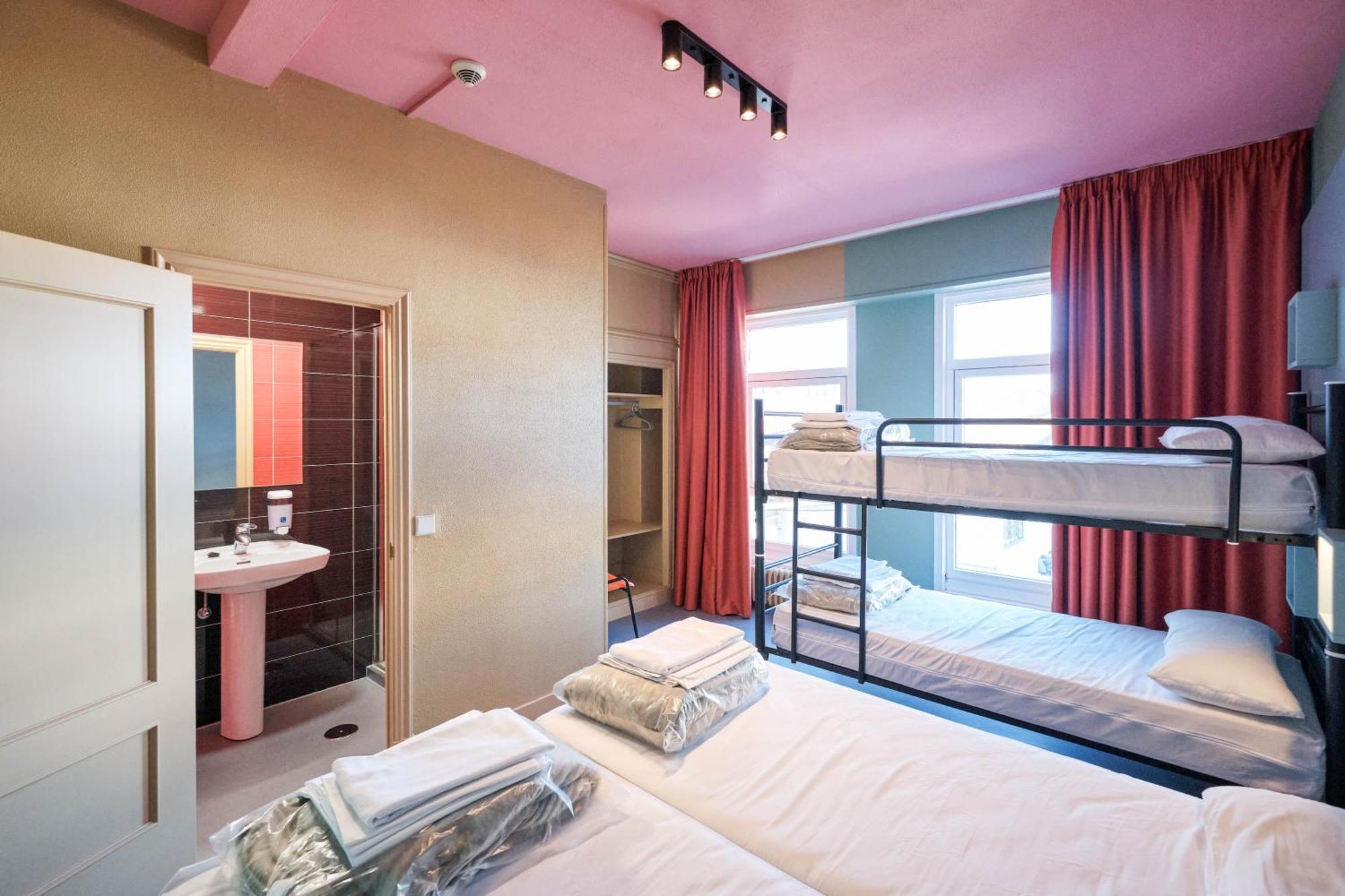Loop Inn Hostel Сантьяго-де-Компостела Екстер'єр фото